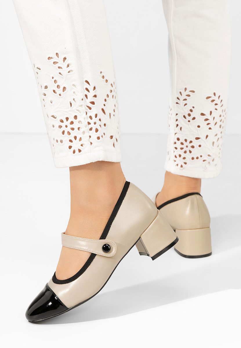 Beżowe czółenka na słupku Vanila