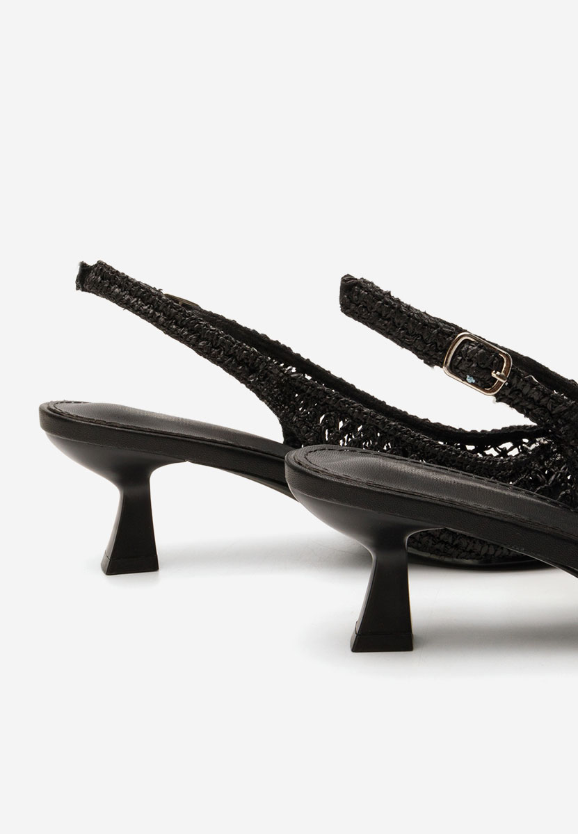 Czarne czółenka na szpilce Deloise