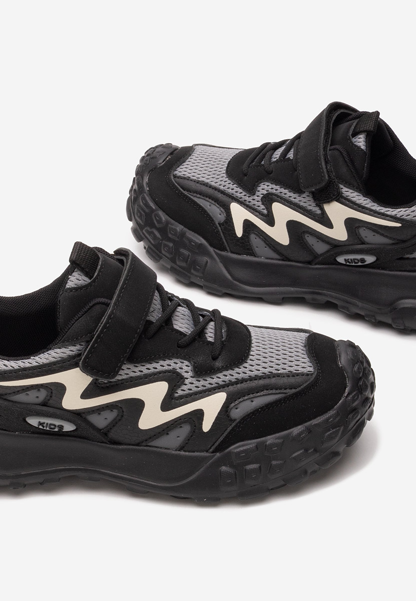 Czarne sneakersy chłopięce Snooksy