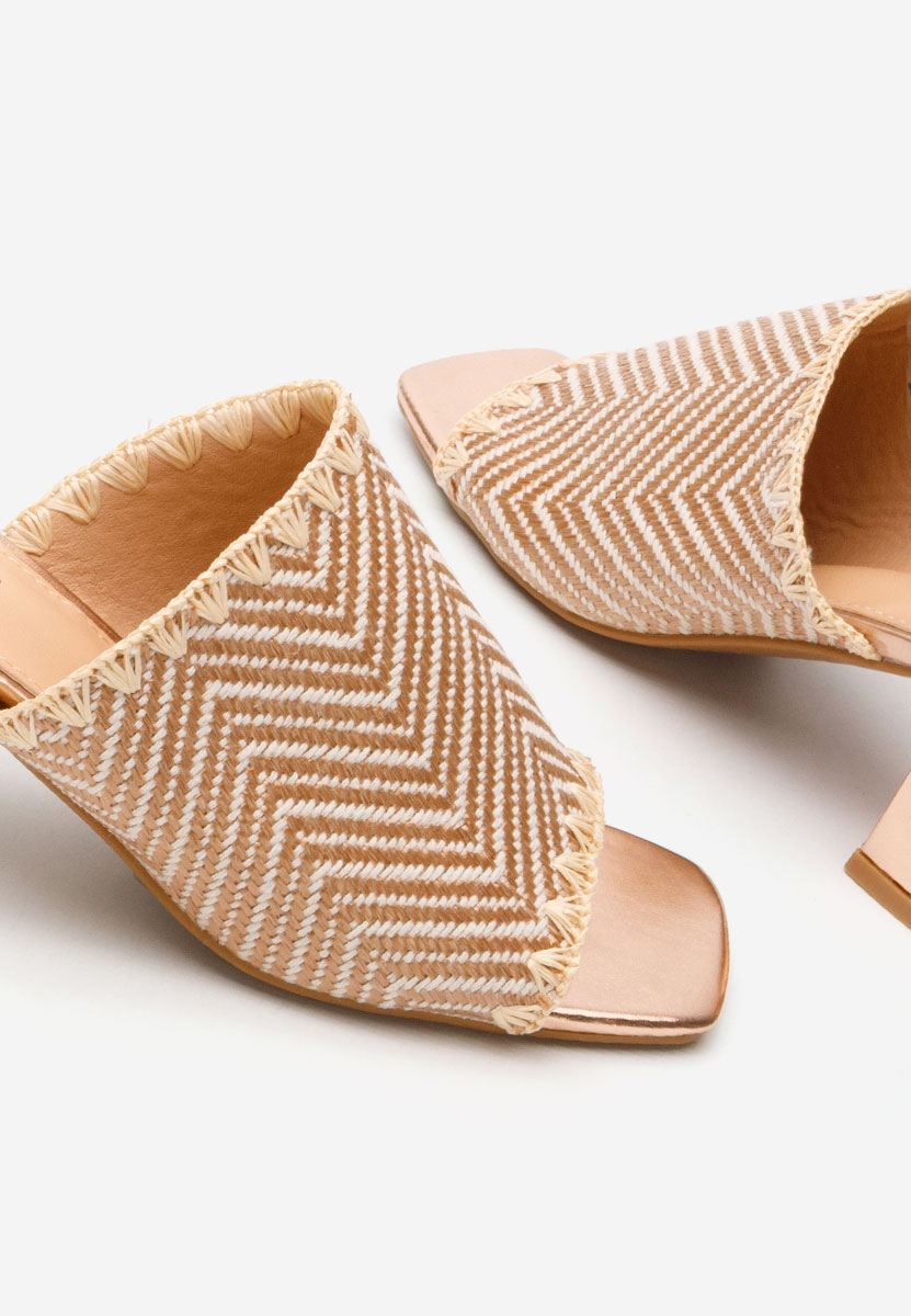 Szampańskie klapki na obcasie Yngrid