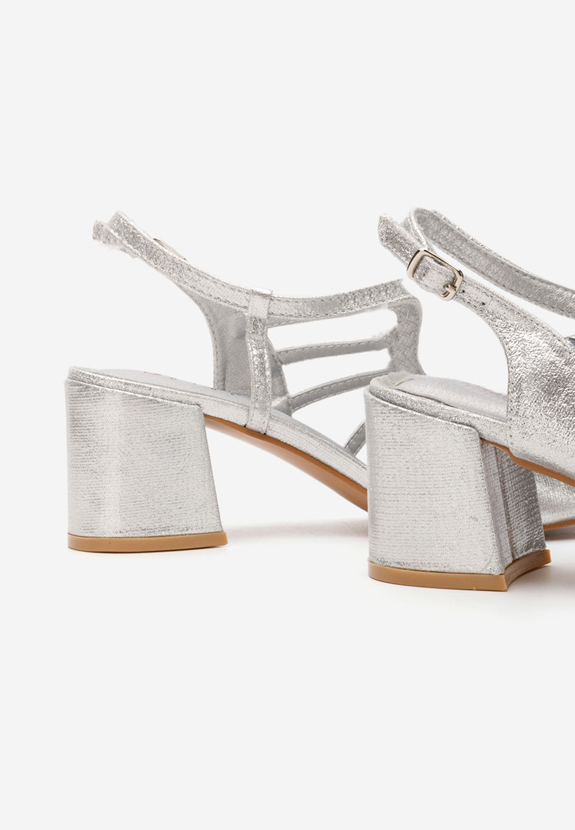 Srebrne sandały na słupku Margarita