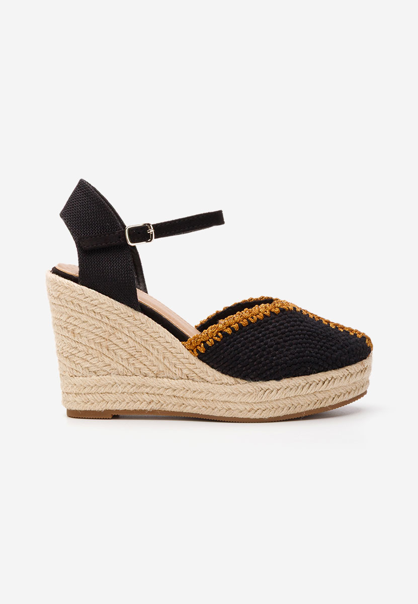 Czarne espadryle na platformie Marrilu