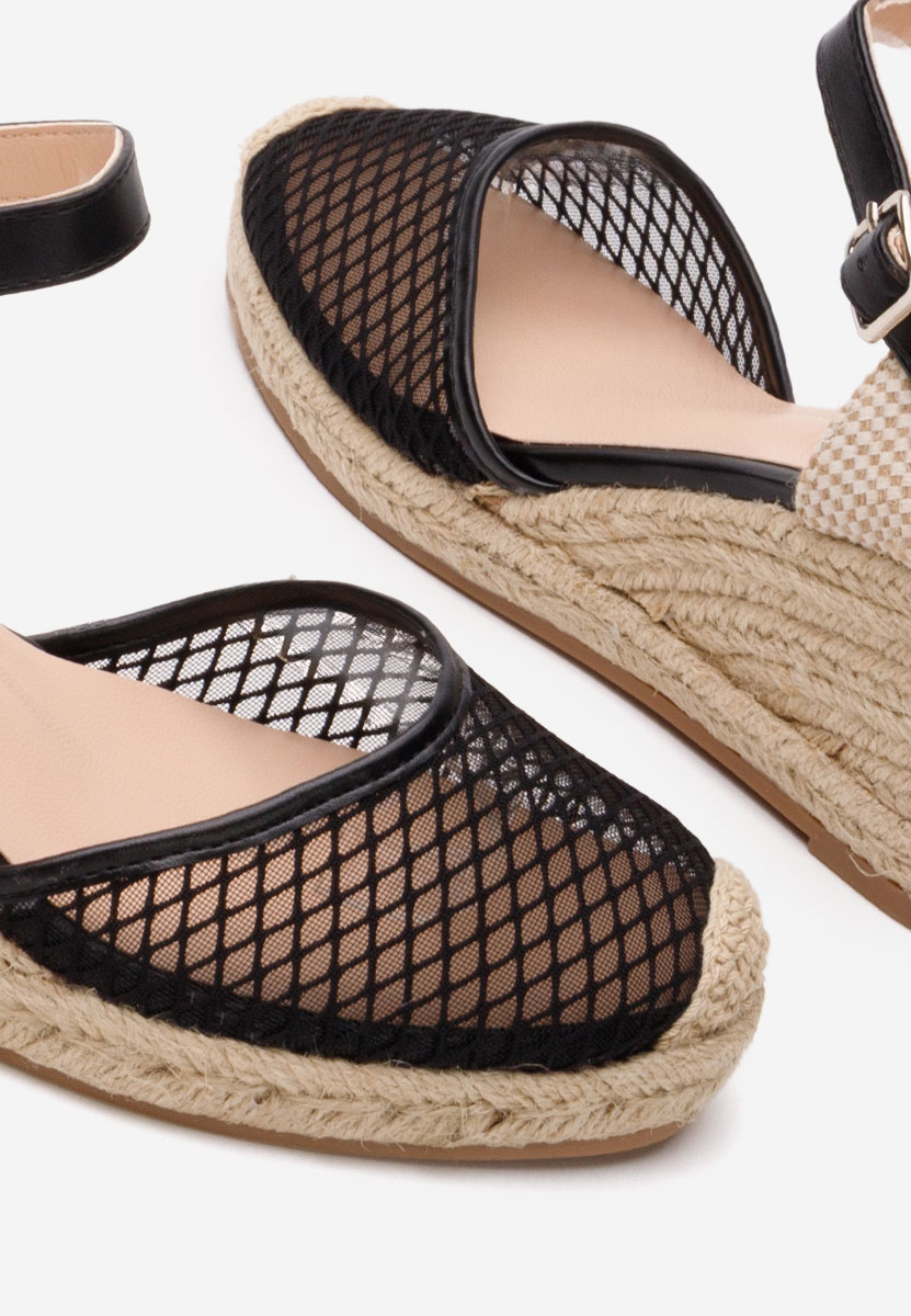 Czarne espadryle na koturnie Shellyana