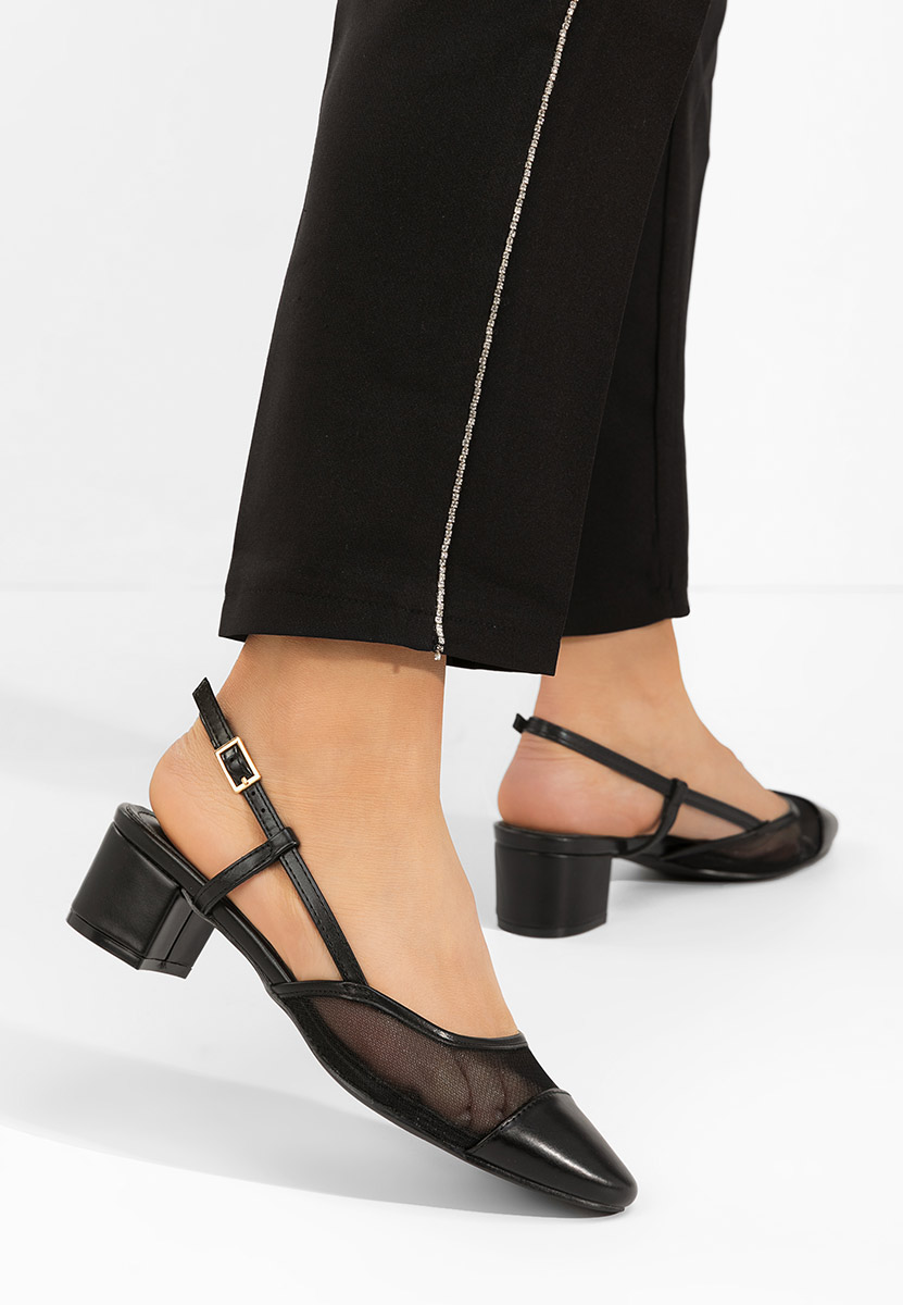 Czarne czółenka na słupku Velva