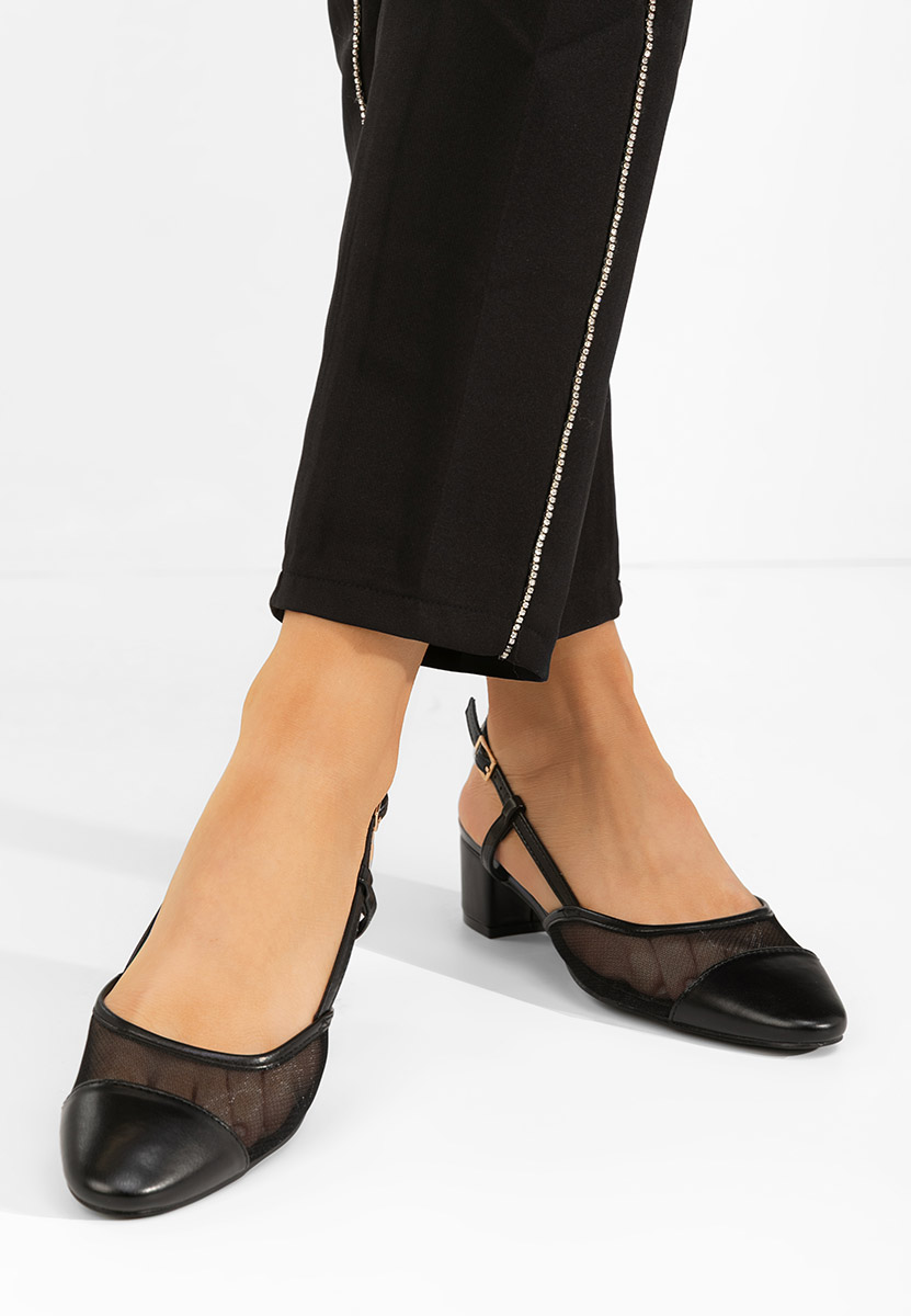 Czarne czółenka na słupku Velva