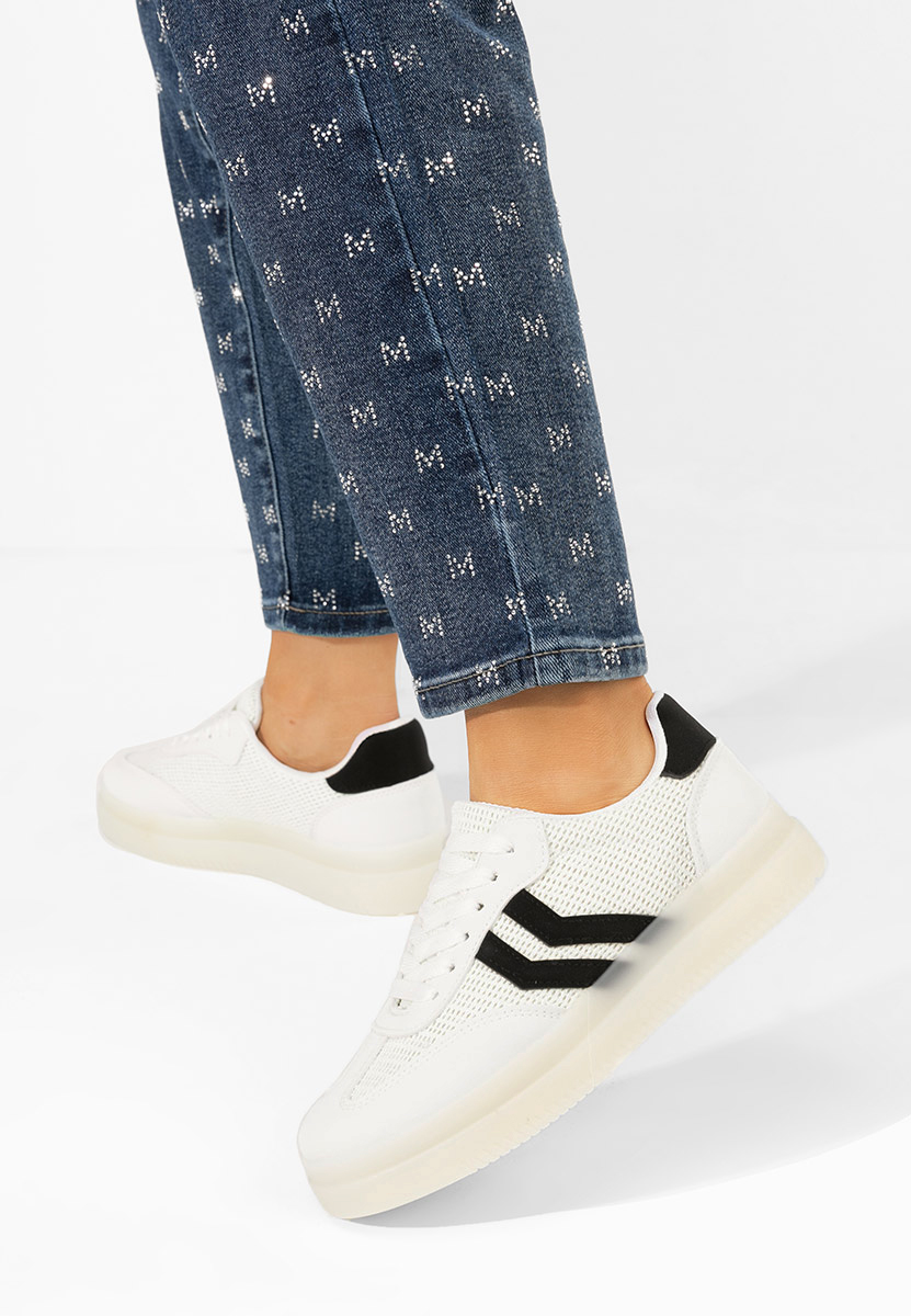 Białe sneakersy damskie Amylana