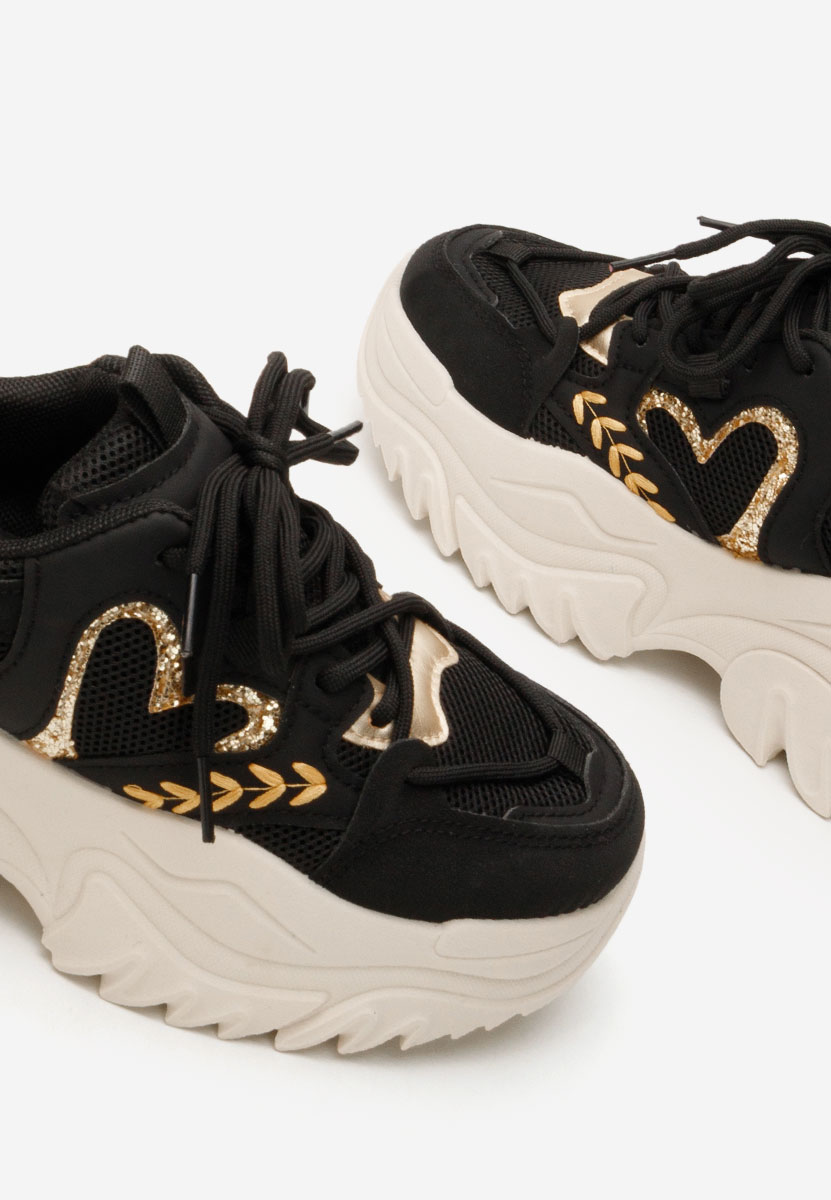 Czarne sneakersy na koturnie Launa