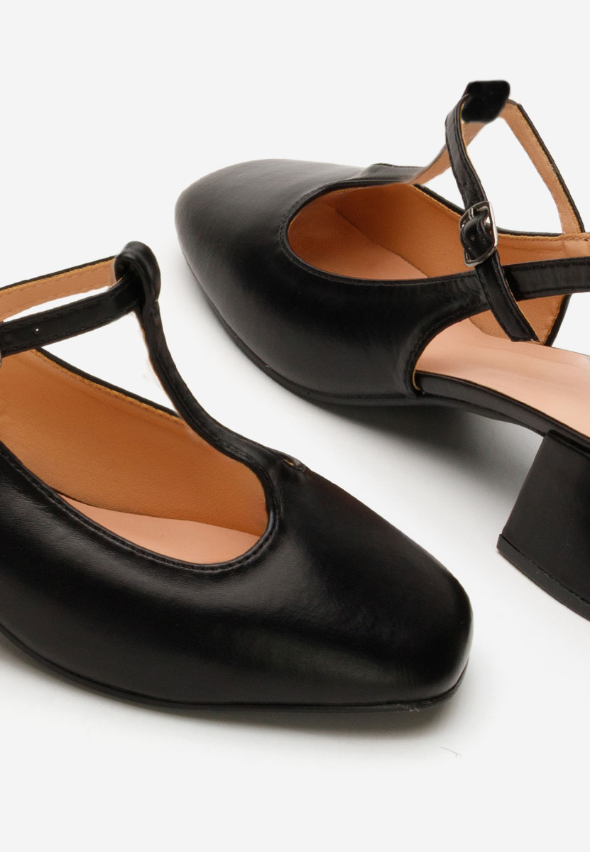 Czarne czółenka na słupku Beatrina V2