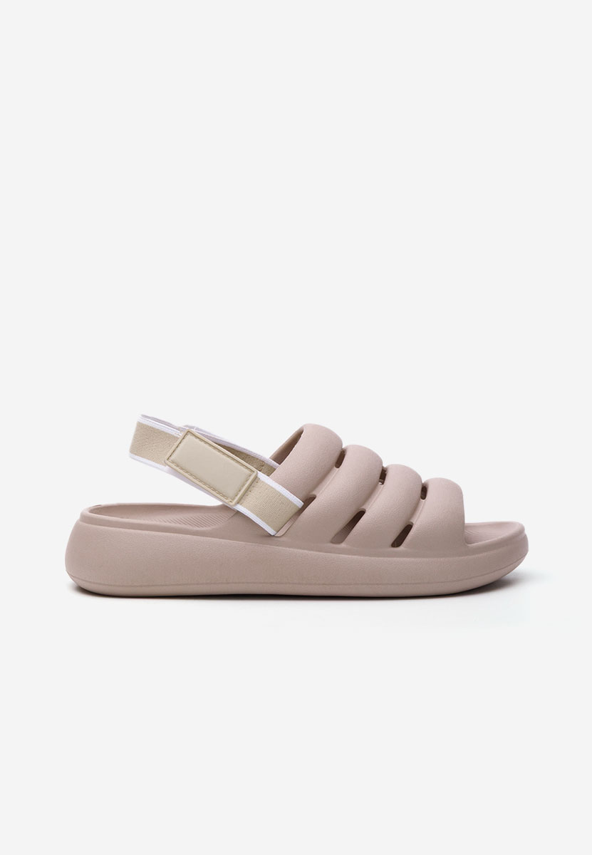 Różowe sandały damskie płaskie Angelyne