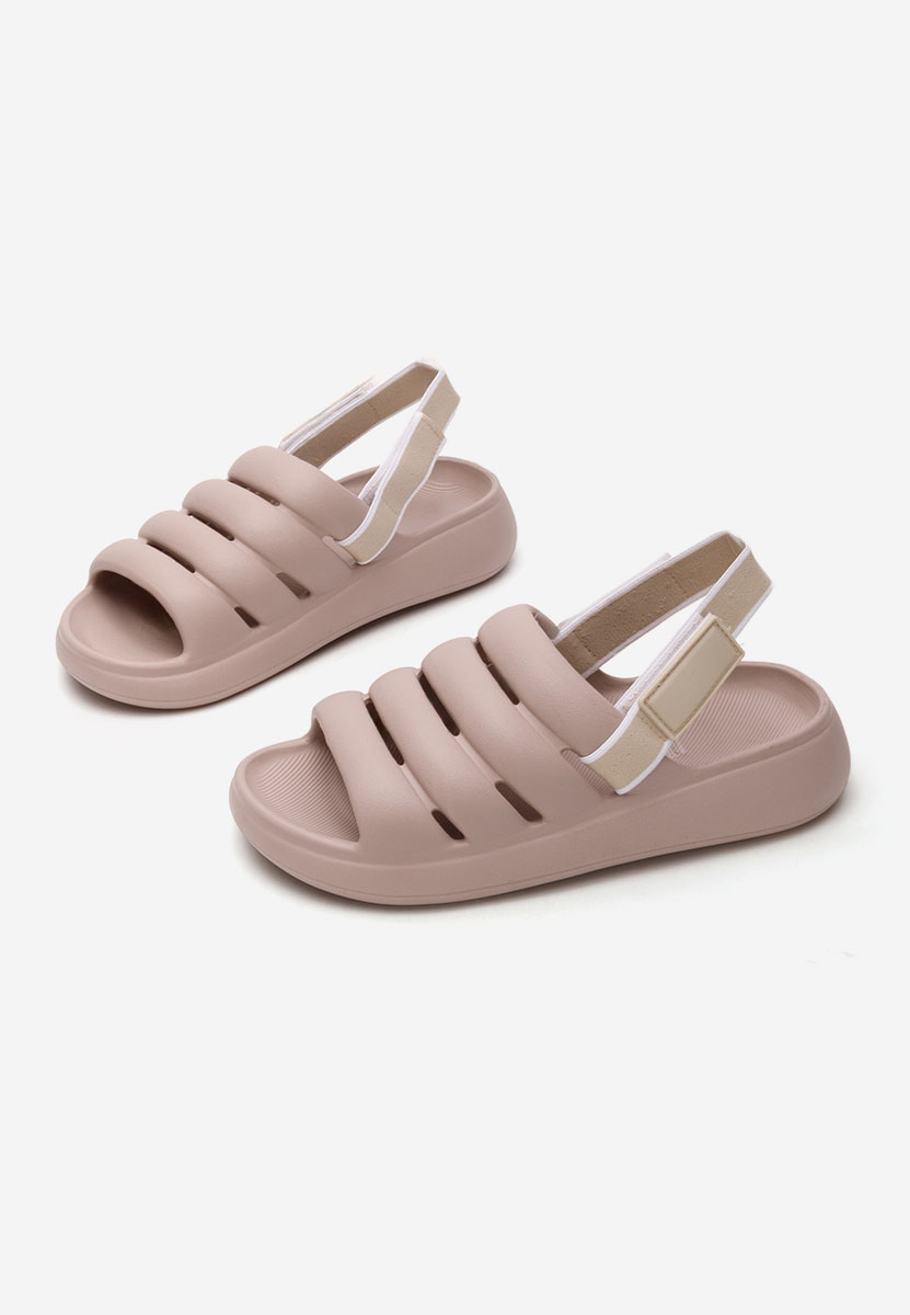 Różowe sandały damskie płaskie Angelyne