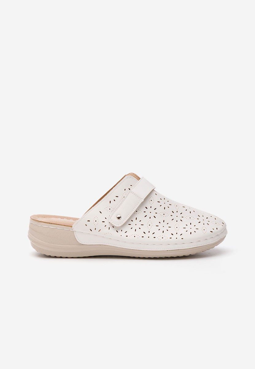 Białe drewniaki Sevastyana