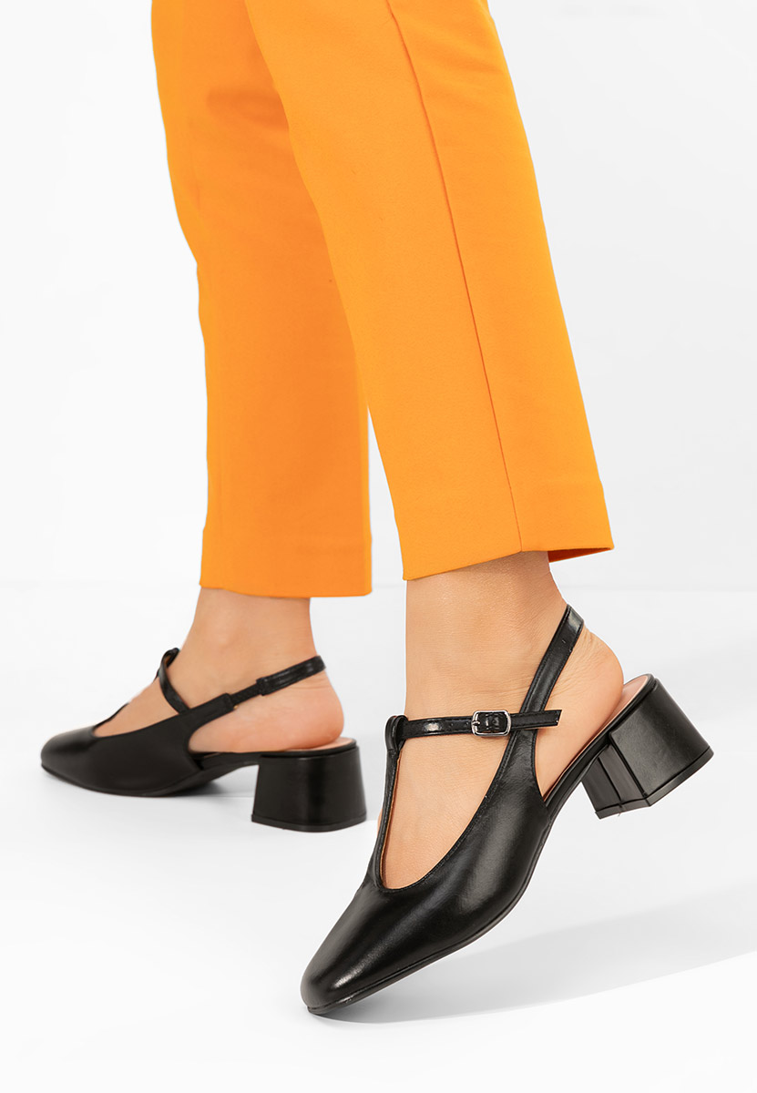 Czarne czółenka na słupku Beatrina V2