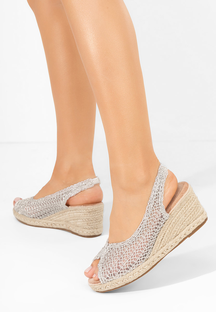 Srebrne sandały na koturnie Xiomara