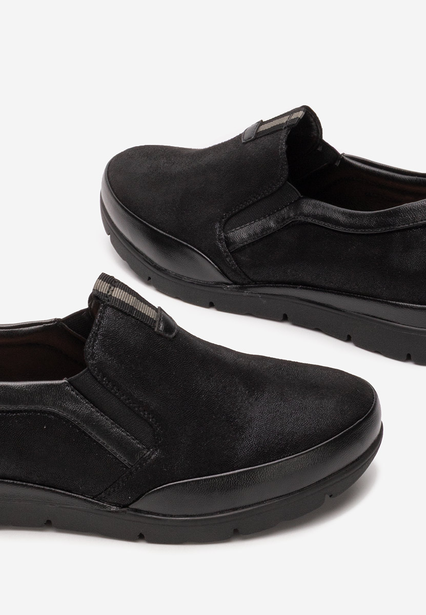 Czarne półbuty damskie Andreia