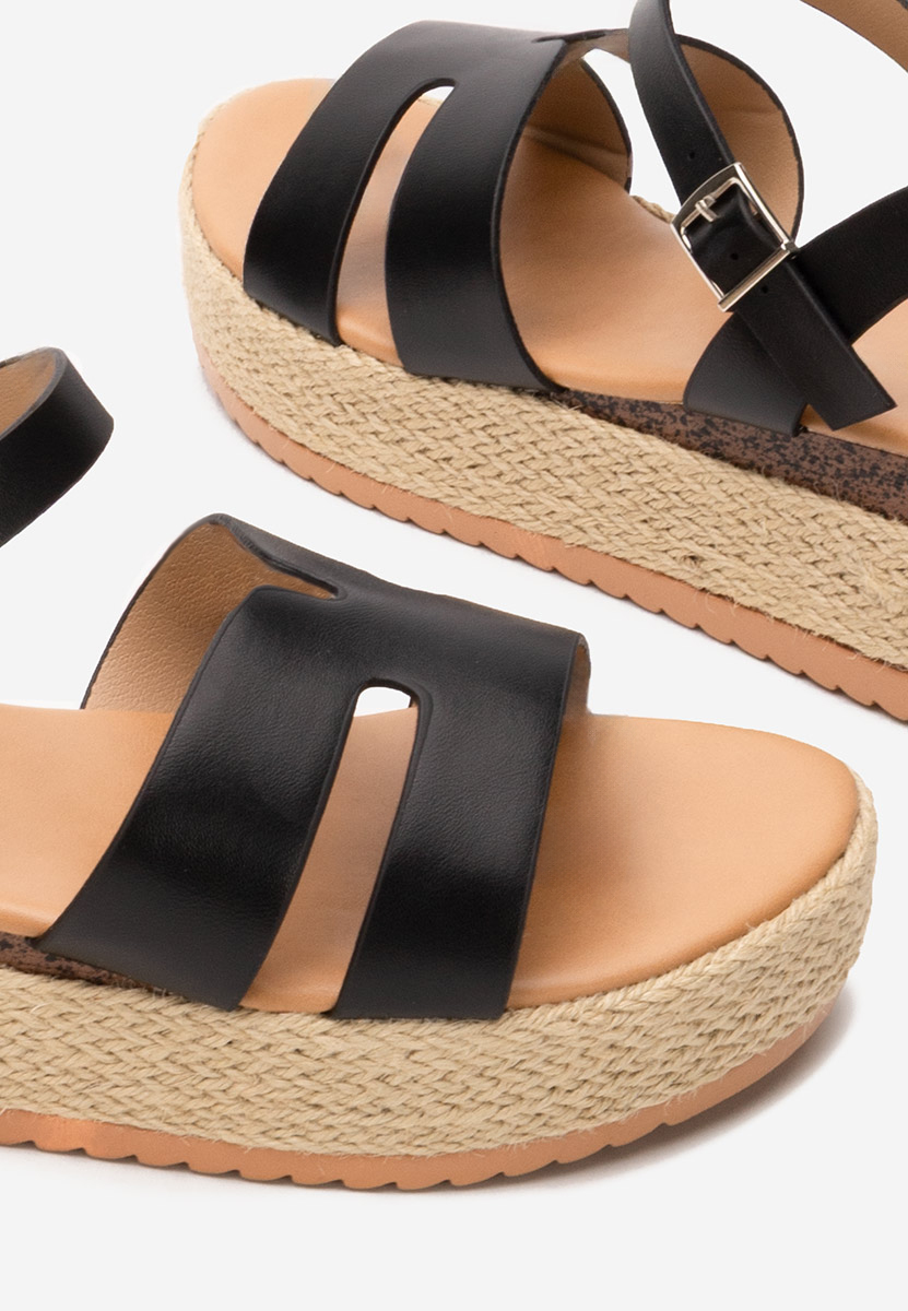 Czarne espadryle na koturnie Rumia