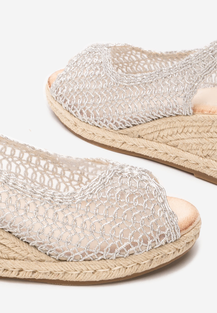 Srebrne sandały na koturnie Xiomara