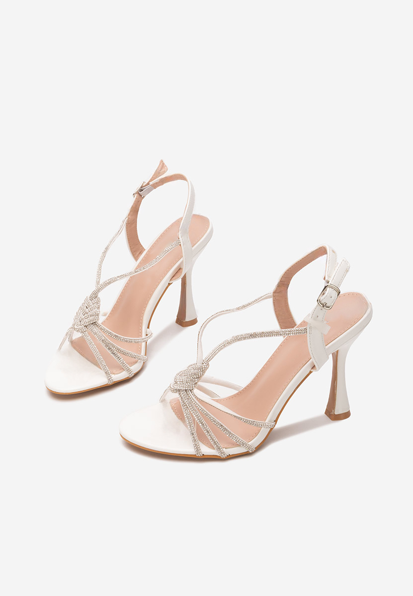 Białe eleganckie sandały Madea