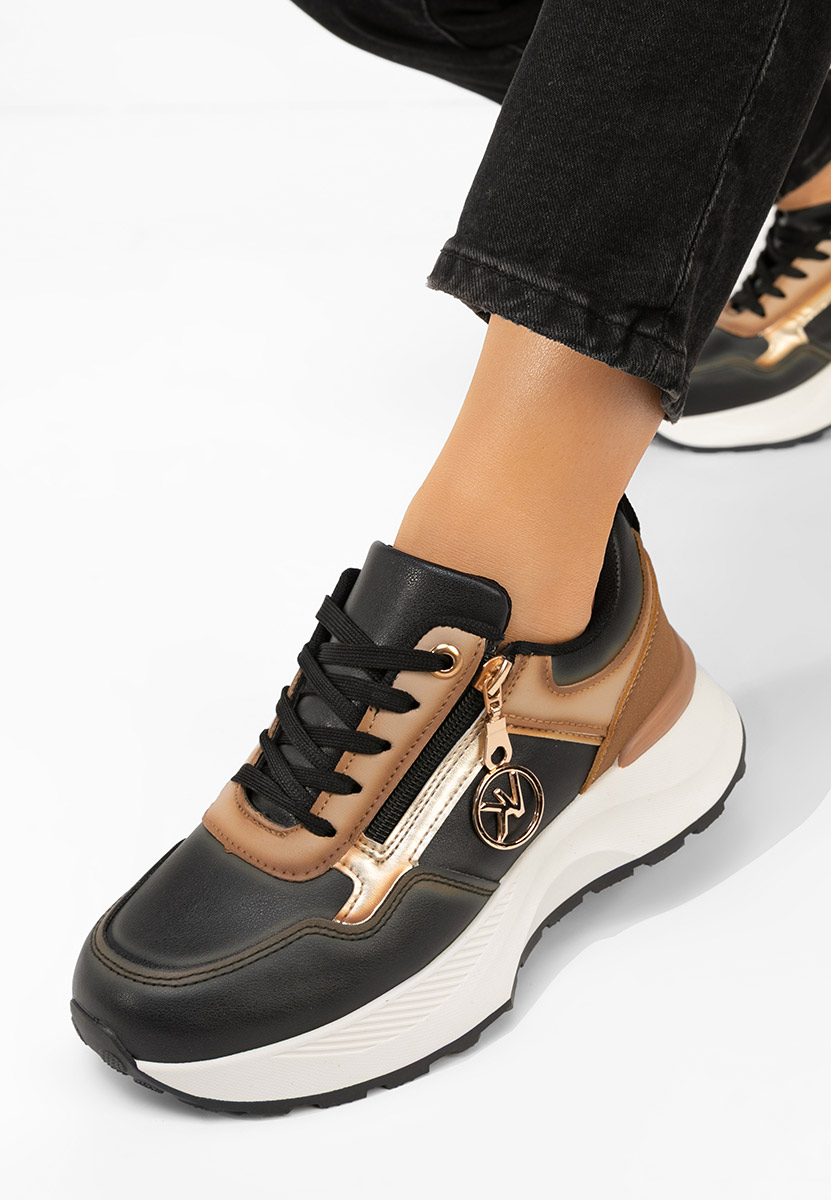 Czarne sneakersy na platformie Viktoria