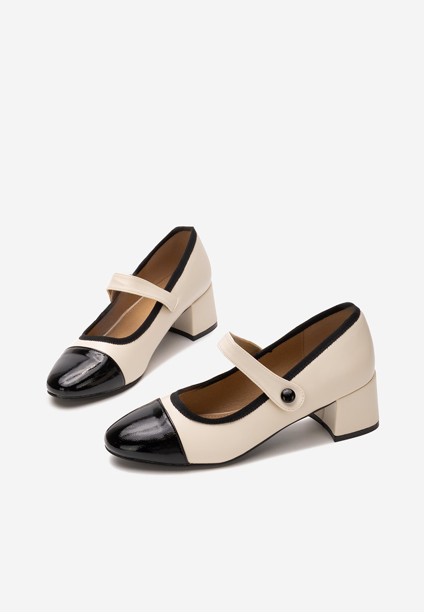 Beżowe czółenka na słupku Vanila