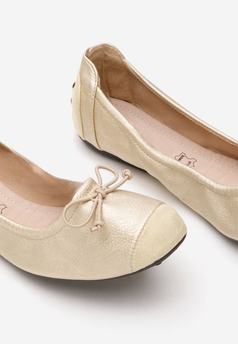 Złote baleriny damskie Amania V3