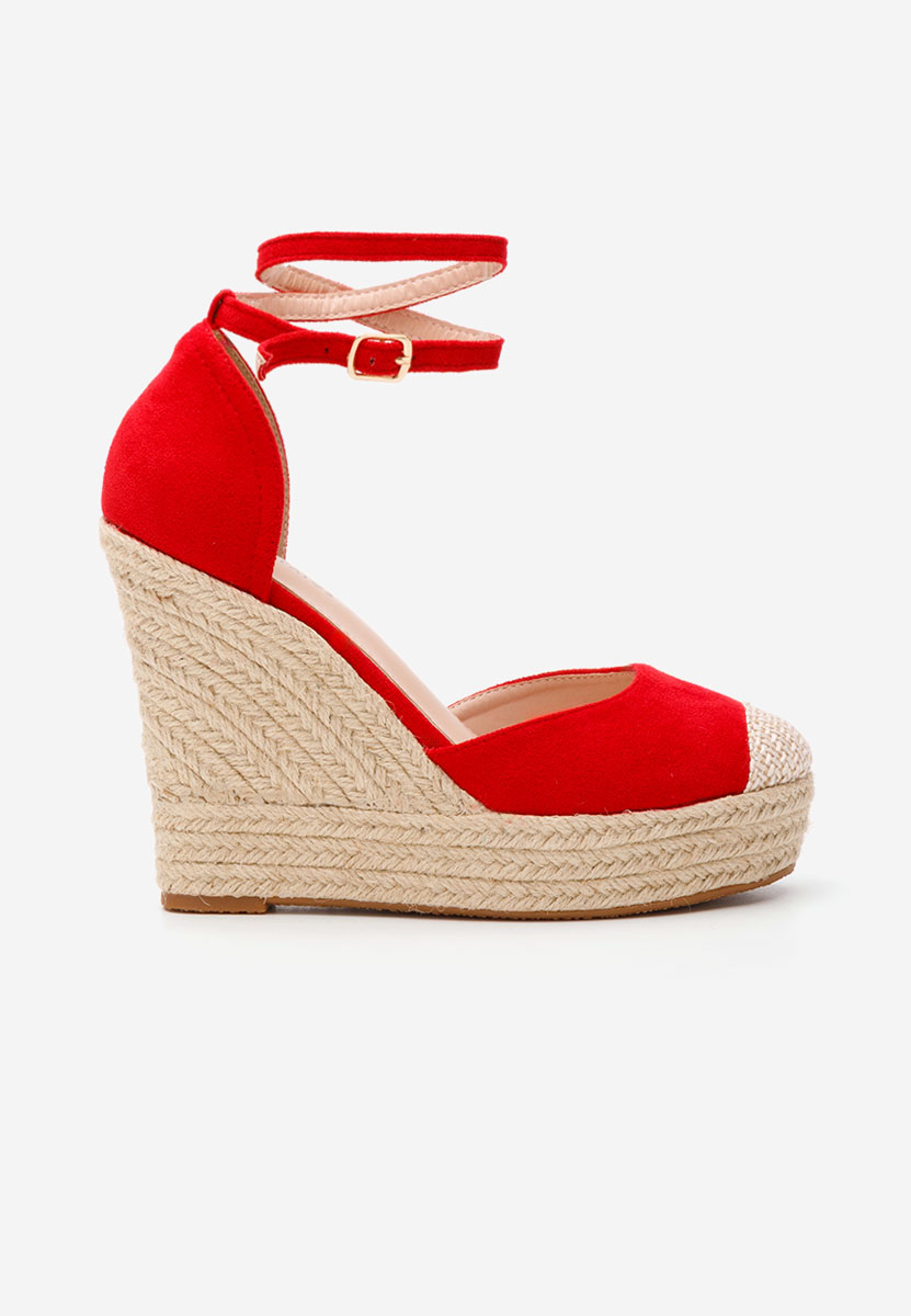 Czerwone sandały na koturnie Saniza V3