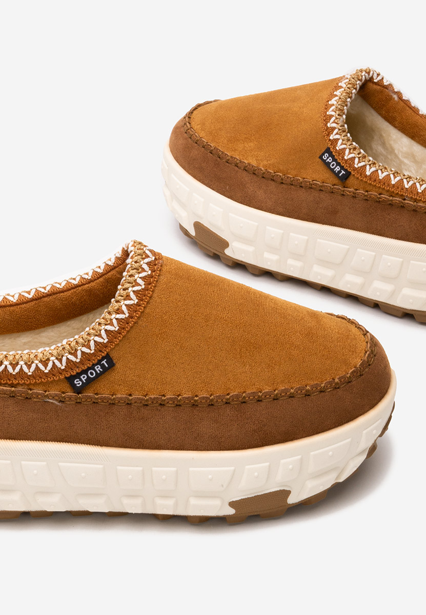 Camelowe drewniaki Novela