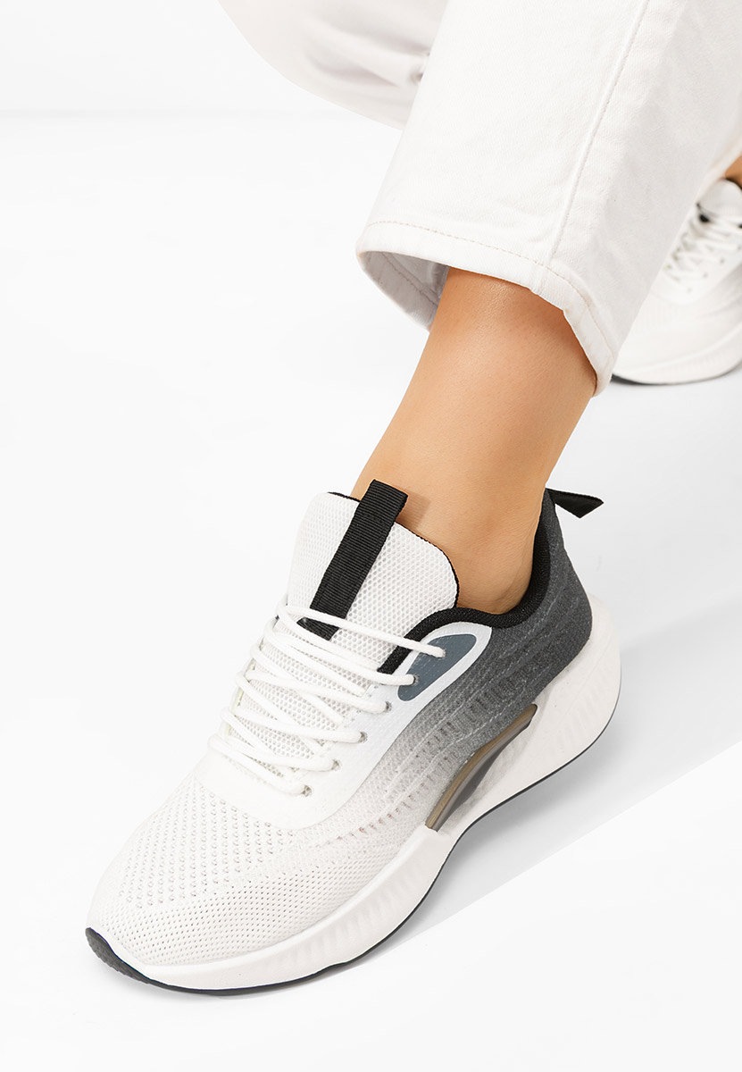Czarne buty sportowe damskie Korelea