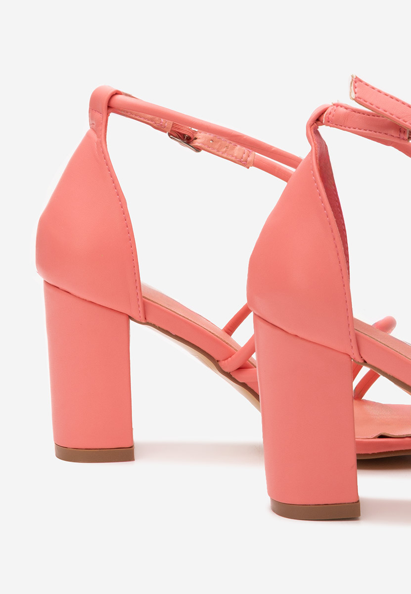 Różowe sandały na słupku Zarila