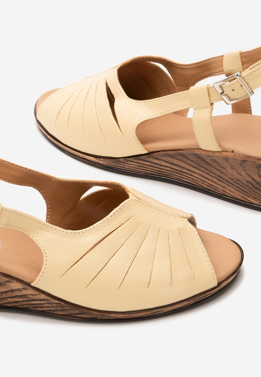 Żółte sandały damskie skórzane Lovara