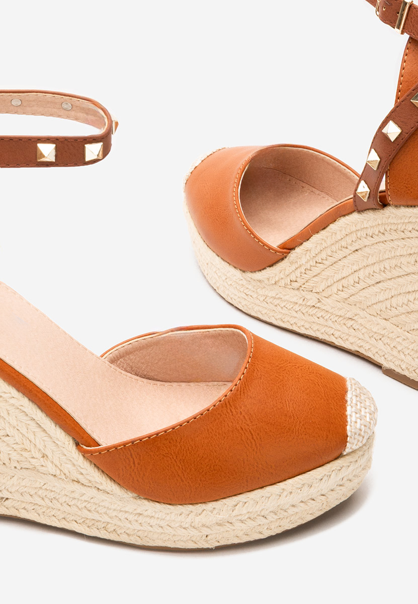 Camel sandały na koturnie Riviella