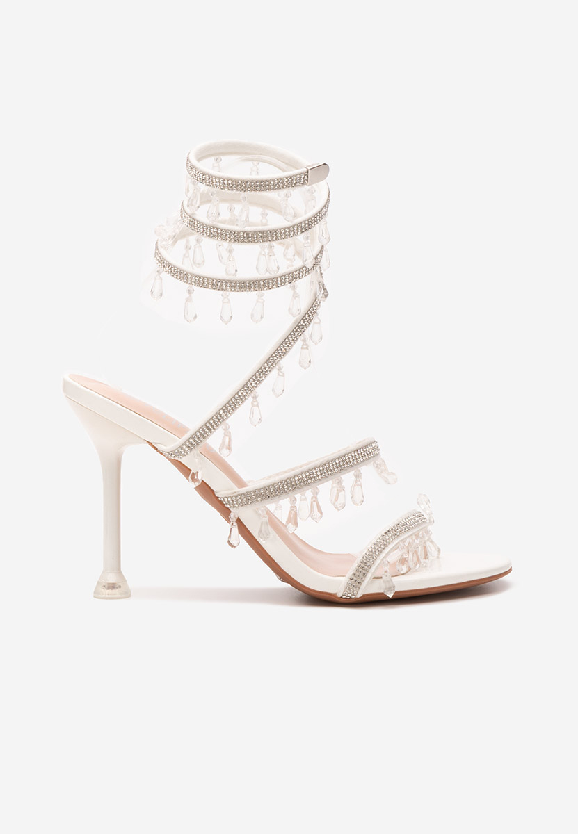 Białe sandały na szpilce Calisa