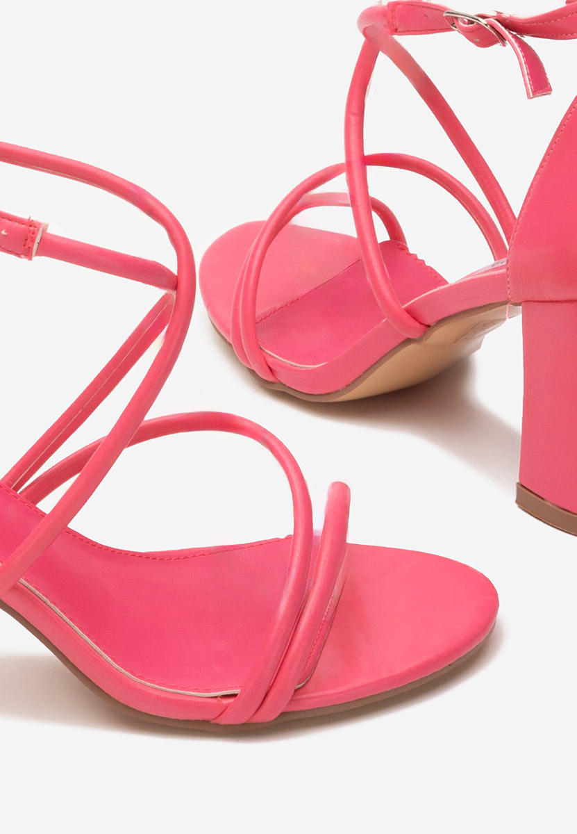 Fuksjowe sandały na słupku Zarila