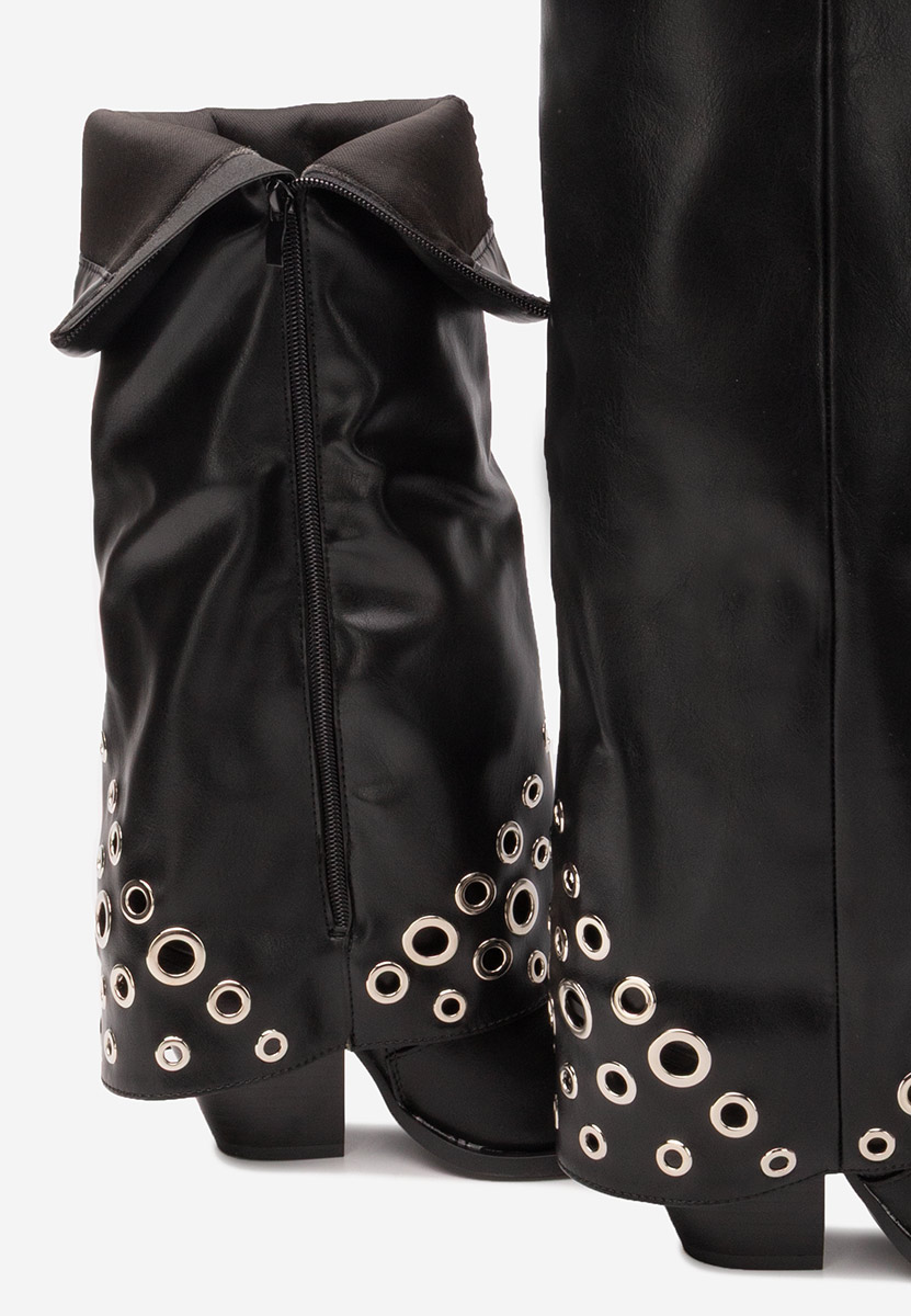 Czarne kozaki na słupku Tovia