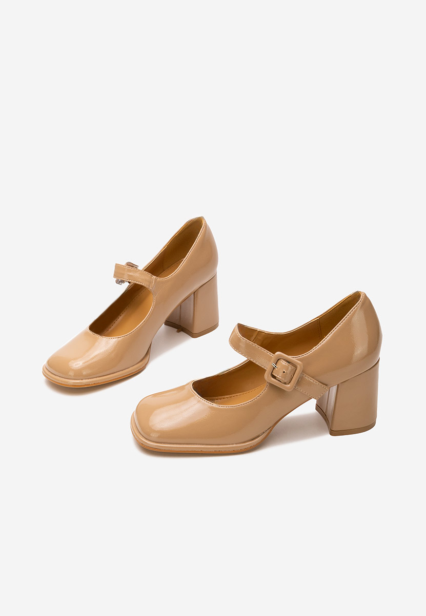 Beżowe czółenka na słupku Terresa