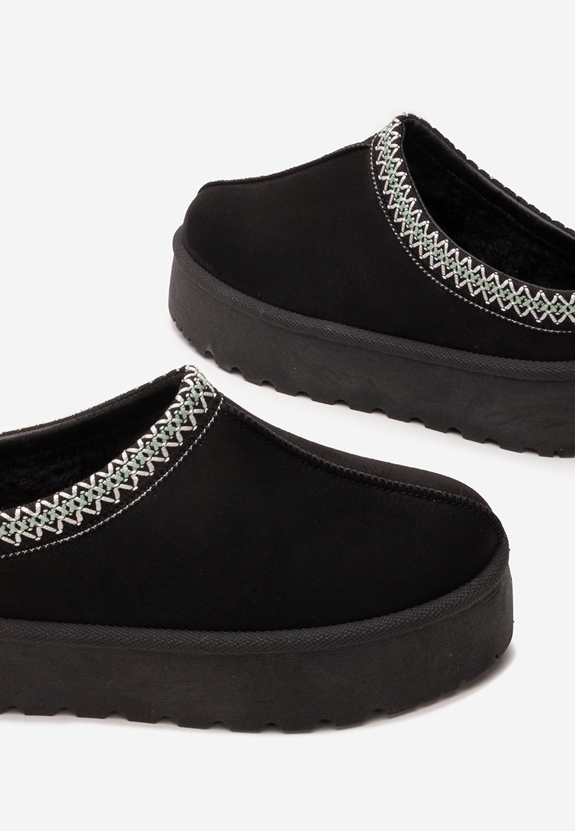 Czarne klapki na platformie Esmie V5