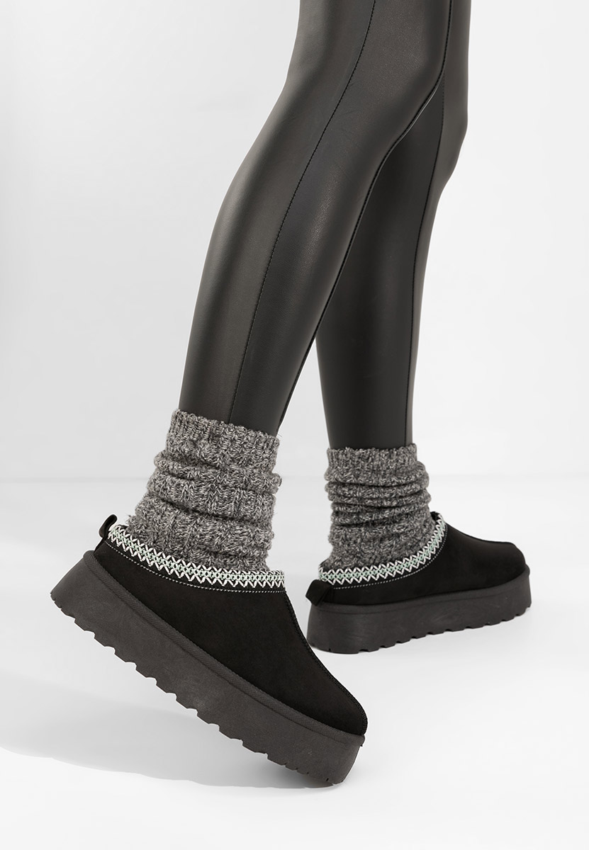 Czarne klapki na platformie Esmie V5