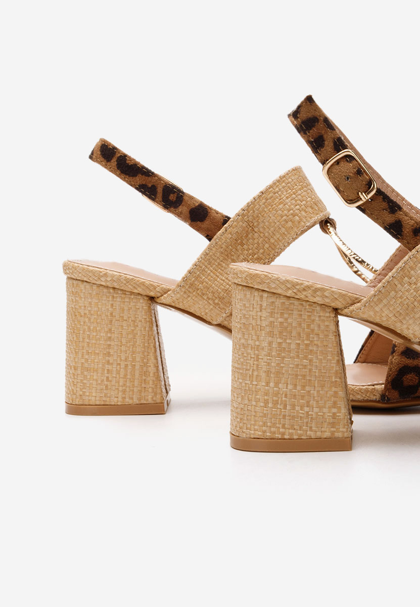 Panterkowe sandały na słupku Annyta