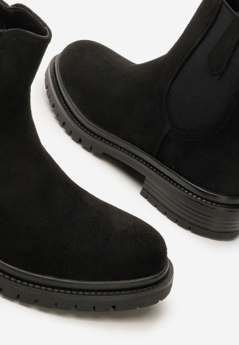 Czarne botki płaskie Nevea