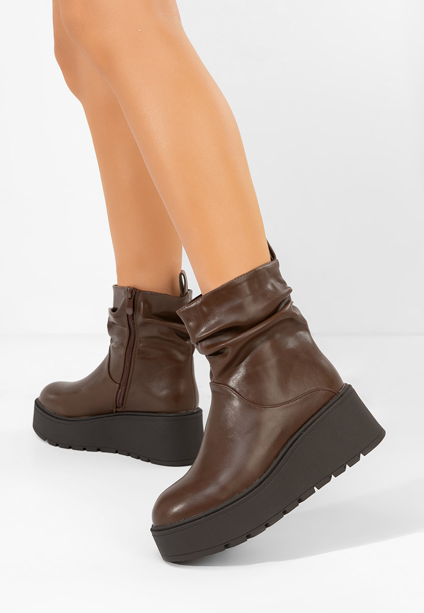 Brązowe botki na platformie Vanida