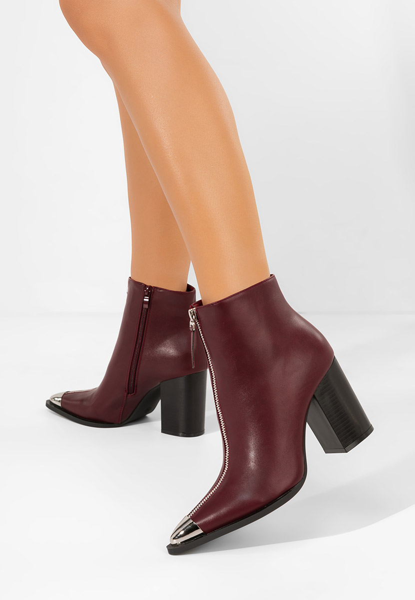 Bordowe botki na słupku Penia