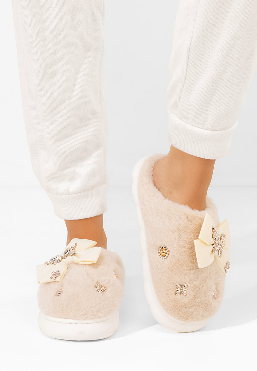 Beżowe kapcie z futerkiem Solenis