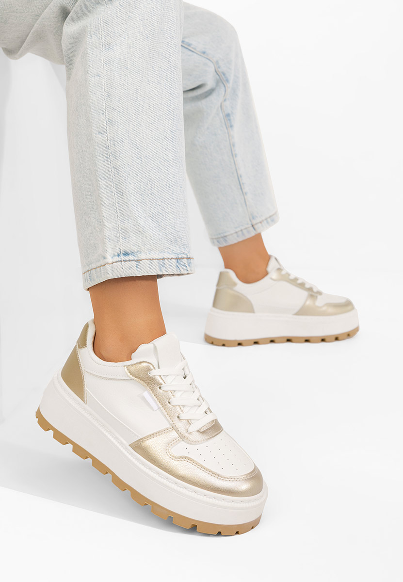 Białe sneakersy na platformie Arielia