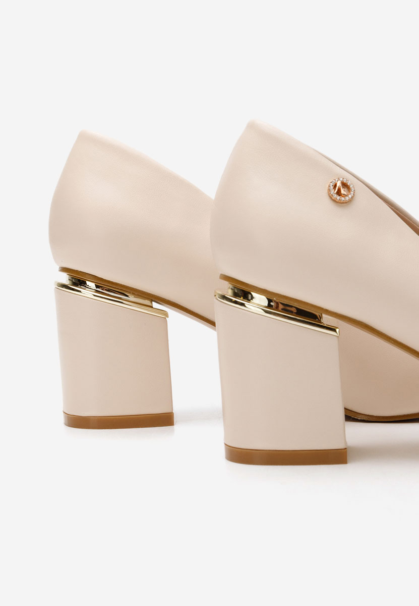 Beżowe czółenka na słupku Nelia V4