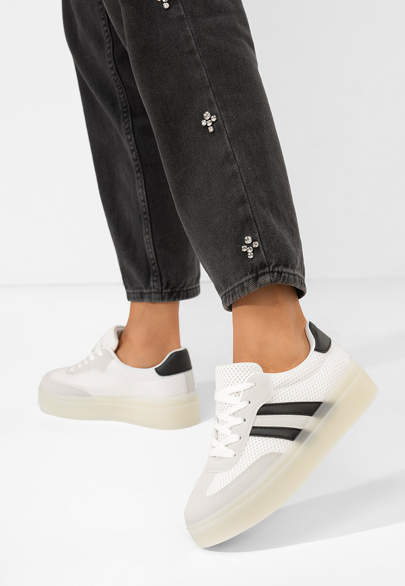 Białe sneakersy damskie Udinea
