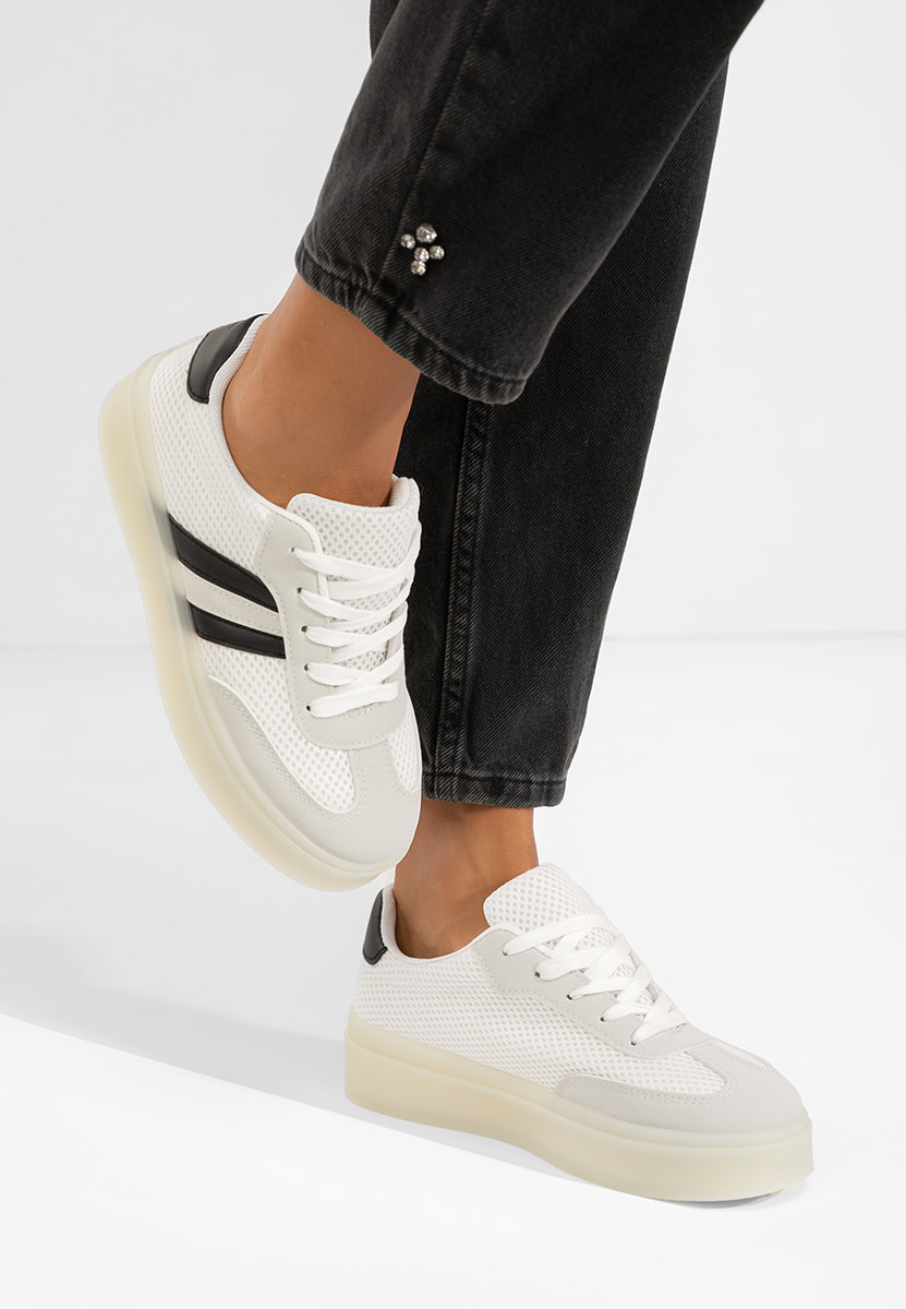 Białe sneakersy damskie Udinea