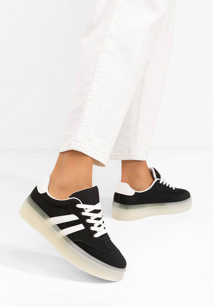 Czarne sneakersy damskie Udinea