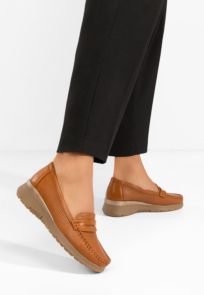 Camelowe mokasyny na platformie Ozina