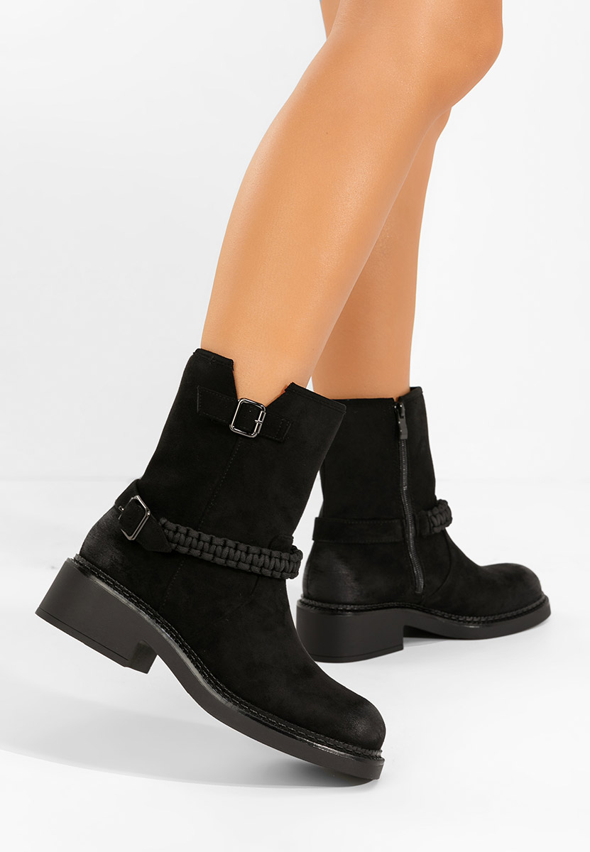 Czarne botki płaskie Sikada