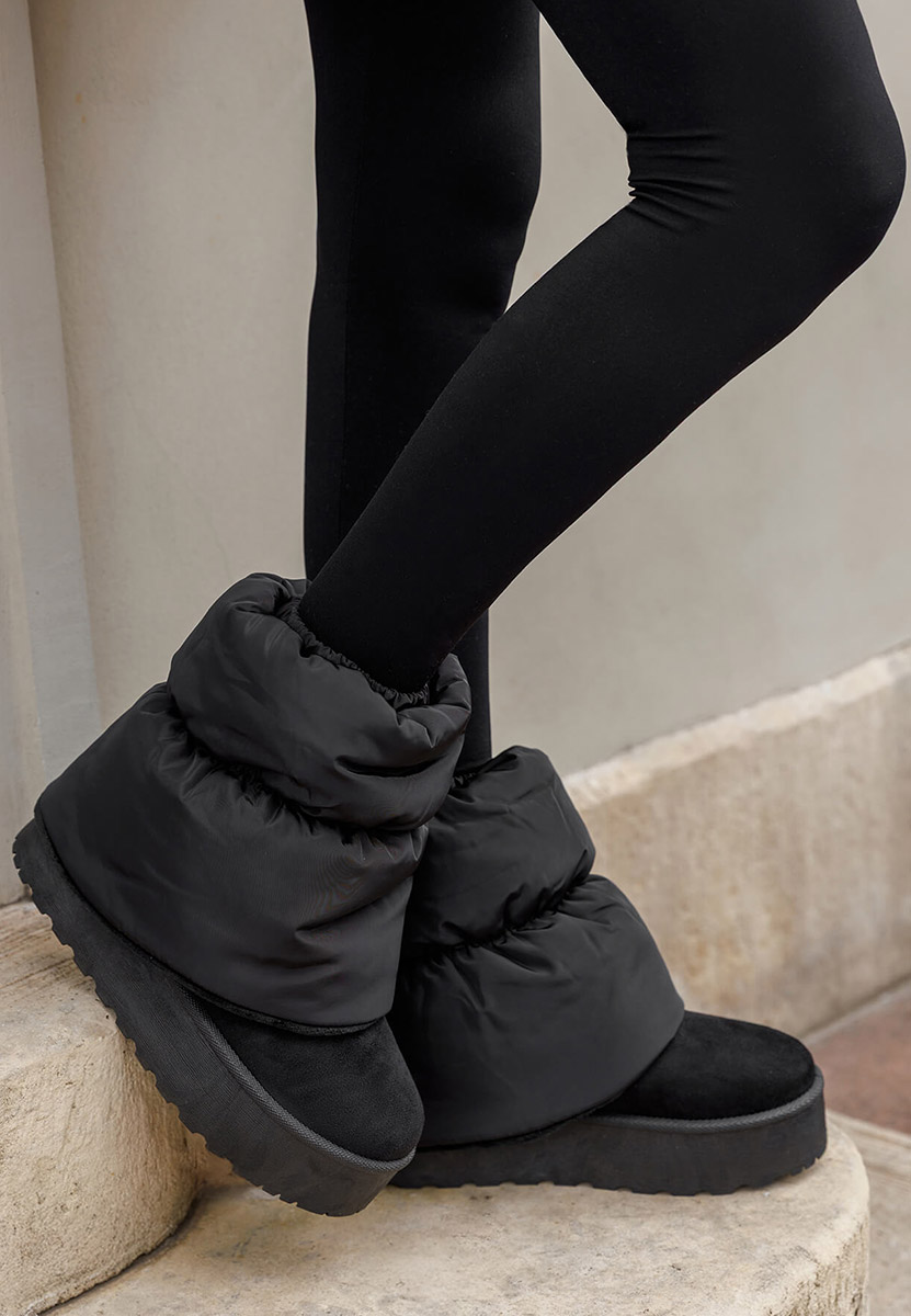 Czarne kozaki na platformie Aydena