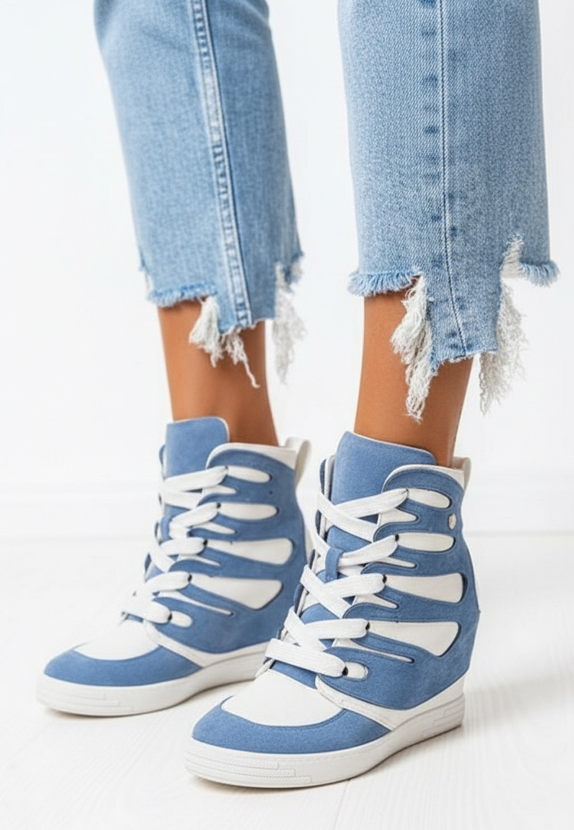 Niebieskie sneakersy na koturnie Kaia